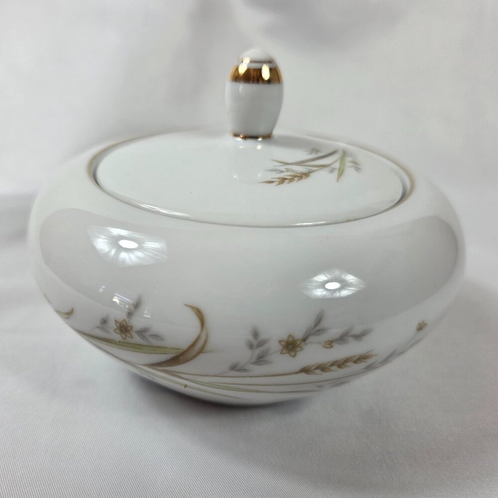 Fine China of Japan Golden Harvest Sugar Bowl and Lid Gold Wheat Sprays